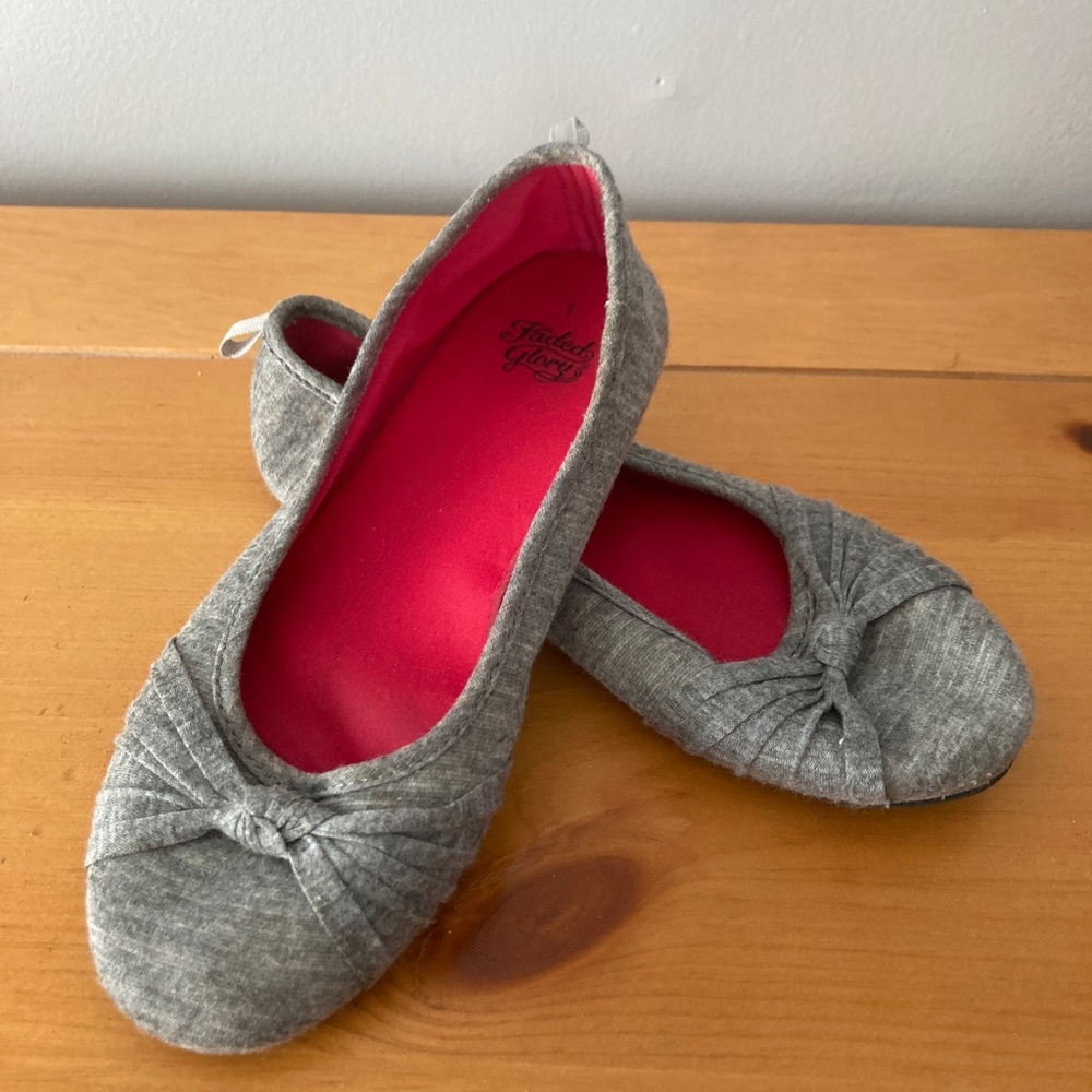 Heather gray ballet flats